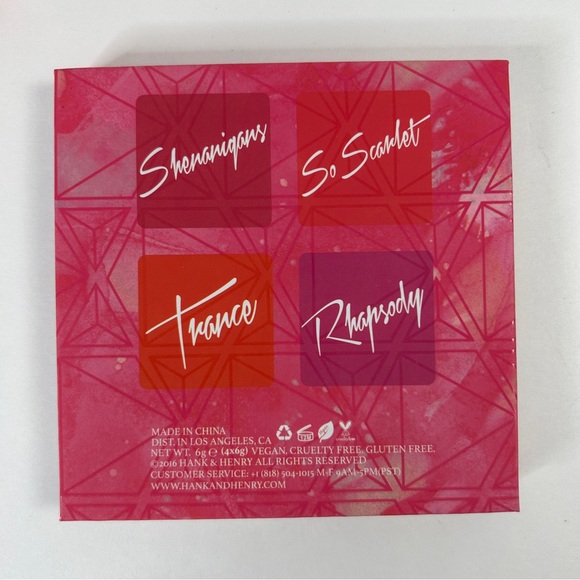 Hank & Henry Makeup Bundle - Picture 4 of 6